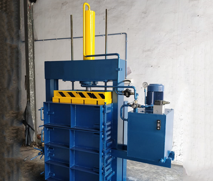 plastic baling machine